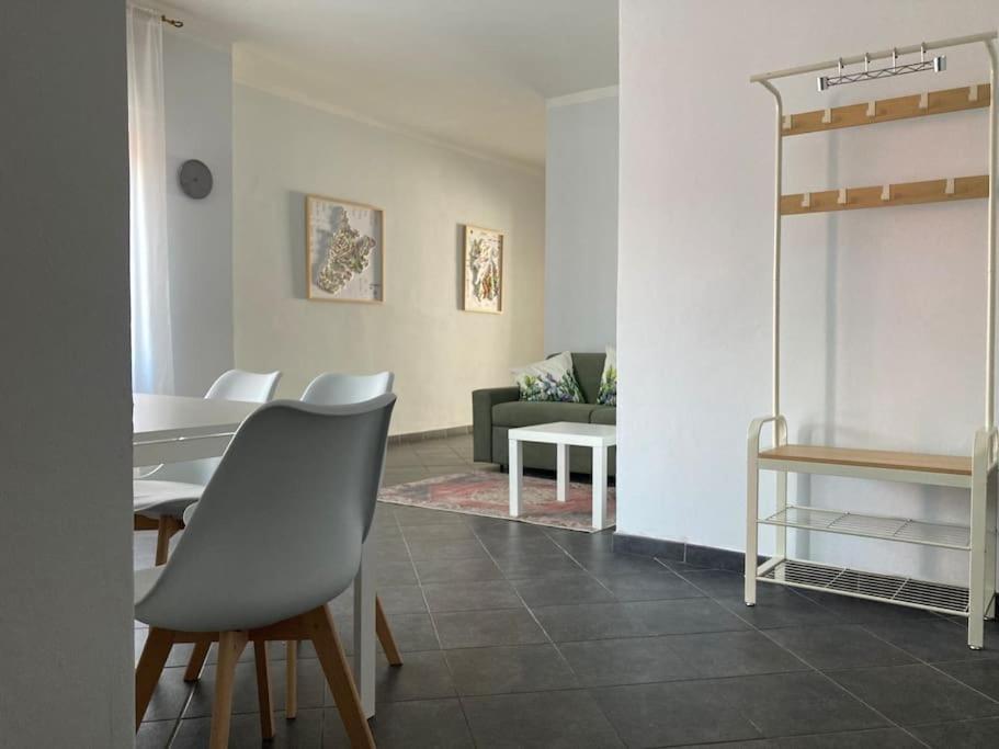 Appartamento Borgo Rane Alba (Piedmont) Exterior foto